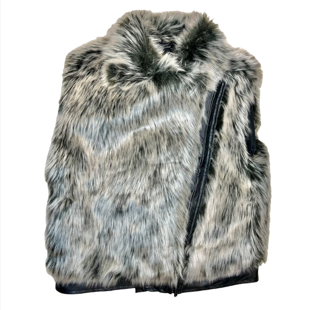 Cupcakes and Cashmere Alonso Faux Fur Moto Vest